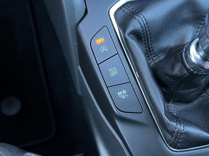 Ford Focus (2021) 1.0 EcoBoost-P.KAMERA - fotka 37 z 49