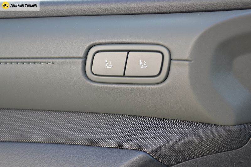 Hyundai Tucson 25 1,6 TGDI  20 Years Luxury - fotka 57 z 66