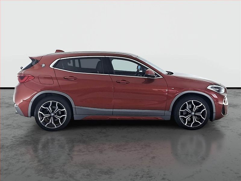 BMW X2 (2018) xDrive20d - fotka 6 z 18