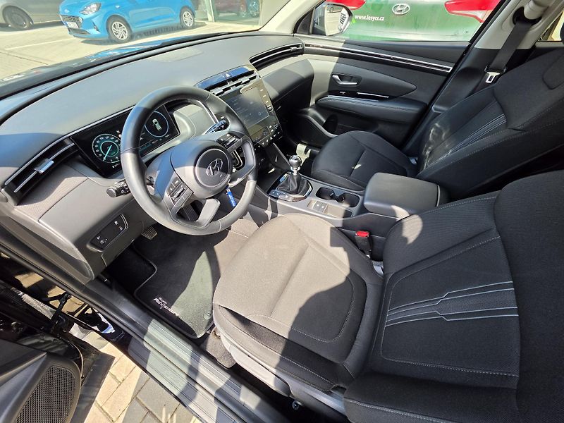 Hyundai Tucson (2021) 1,6TGDI 132kW SMART 18 - fotka 12 z 19