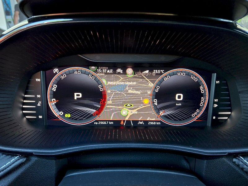 Škoda Fabia (2025) Monte Carlo DSG 1,0TSi 85kW - fotka 16 z 35