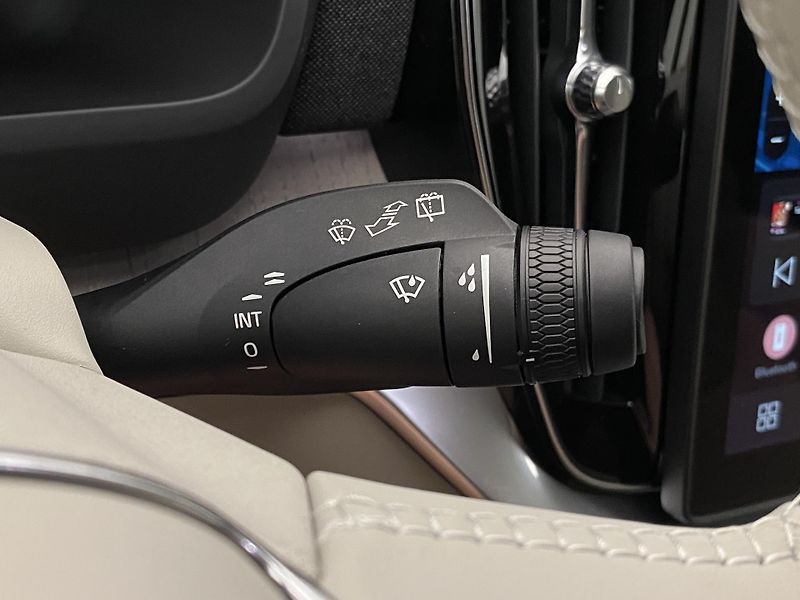 Volvo XC90 (2026) T8 AWD Plug-in BRIGHT PLUS 7m - fotka 33 z 74
