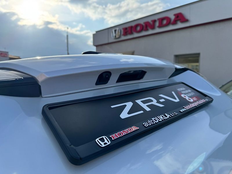 Honda ZR-V (2026) 2.0eHEV 135kW ELEGANCE MR2027 - fotka 34 z 38
