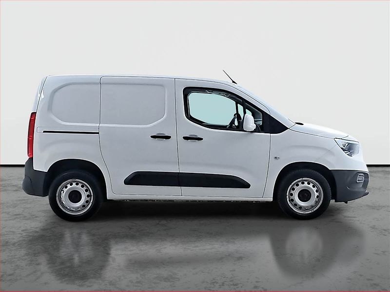Opel Combo (2021) 1.5 CDTI, ČR, 1Maj, DPH - fotka 6 z 17
