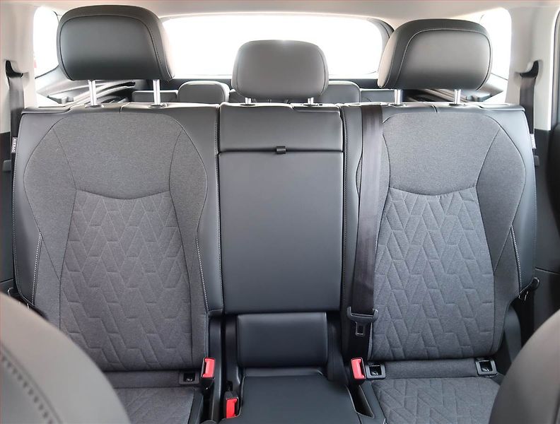 Volkswagen Tayron (2025) 1.5 eTSI - fotka 10 z 18