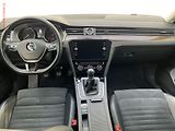 Volkswagen Passat (2019) 2.0 TDi, Highline, navi - náhled 8