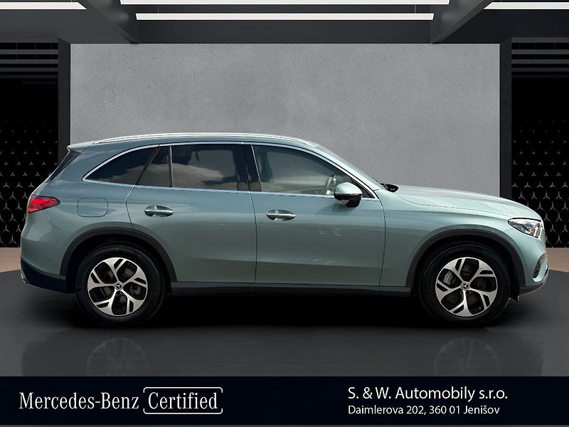 Mercedes-Benz GLC d 4MATIC - fotka 4 z 37