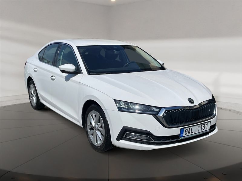 Škoda Octavia 1,5 TSI 110 Style - fotka 1 z 11
