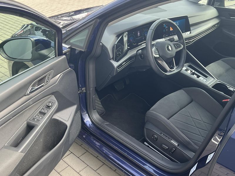 Volkswagen Golf Variant (2022) 1,5TSi 110kW STYLE DSG - fotka 8 z 41