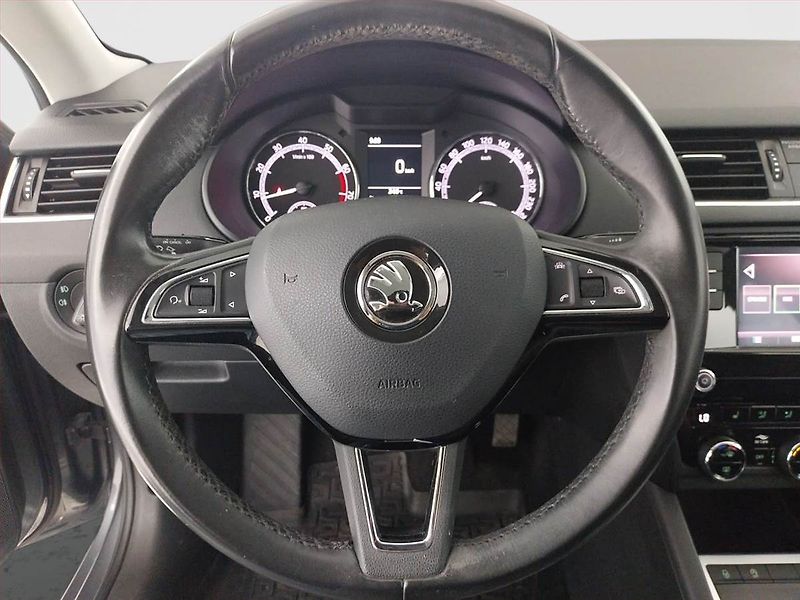 Škoda Octavia (2018) Ambition Plus 1.4 TSI - fotka 16 z 20