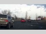 Přetlačovaná naštěstí neskončila nehodou.