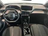 Peugeot 2008 1,2 PureTech Allure - náhled 9
