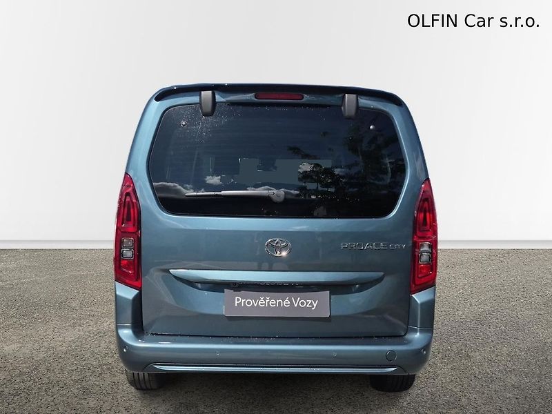 Toyota ProAce City Verso Family  1.5L 130 - 6 MT  Famil - fotka 8 z 26