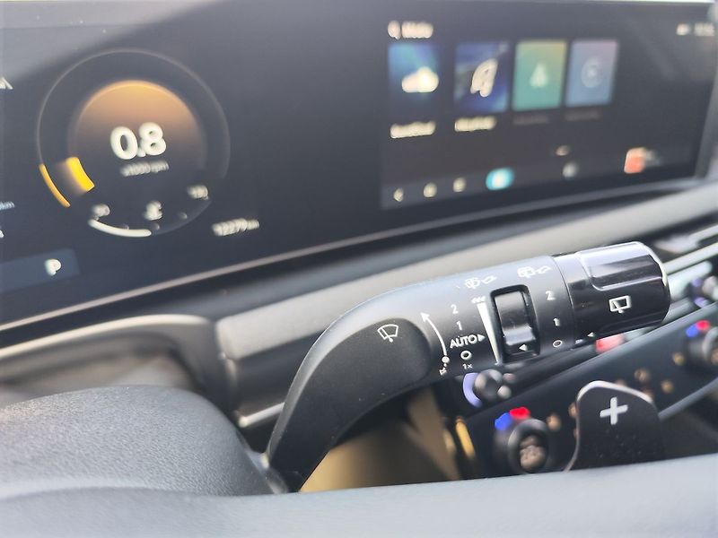 Hyundai Tucson 1.6 T-GDI/110kW Go N-Line DCT - fotka 31 z 36