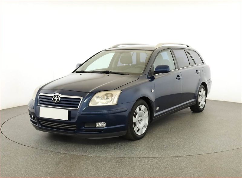 Toyota Avensis (2005) 2.0 VVT-i, nová STK, Klima - fotka 2 z 14