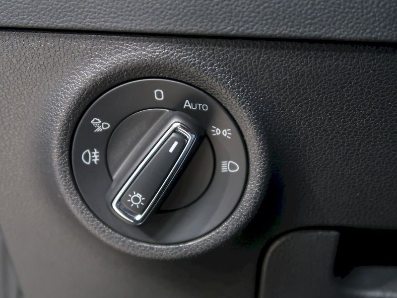 Škoda Karoq (2022) EXCLUSIVE 2.0TDI 110KW DSG 4x4 - fotka 36 z 40