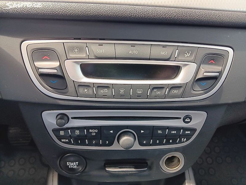 Renault Mégane 1.9 dCI 96kW - fotka 21 z 26