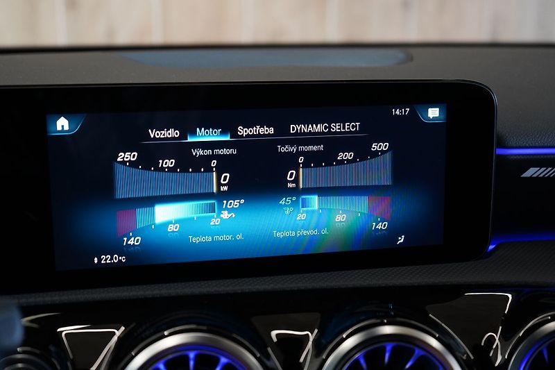 Mercedes-Benz Třídy A 35 AMG 4MATIC, AERO, Kamera - fotka 33 z 42