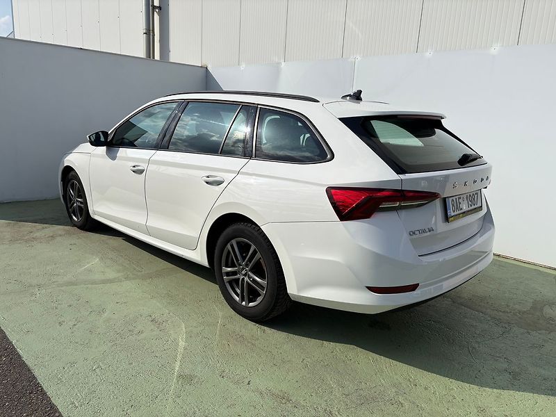 Škoda Octavia 1.5 TSI 110kW Combi, DPH - fotka 4 z 17