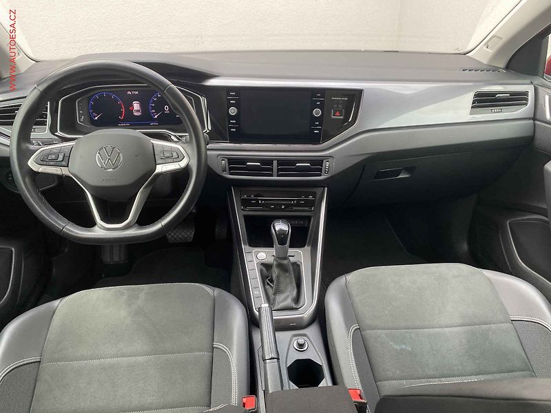 Volkswagen Taigo (2023) 1.0 TSi, Style, DSG, park. - fotka 8 z 18