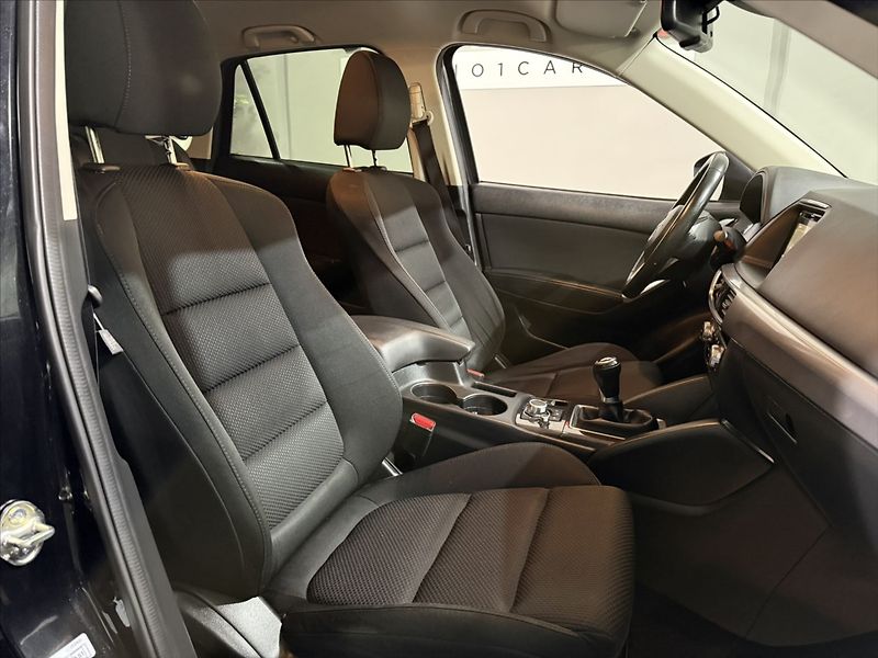 Mazda CX-5 2,2   D NAKAMA BOSE LED KAMERA - fotka 27 z 36