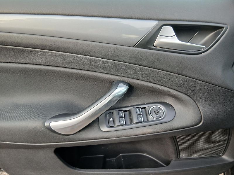 Ford Mondeo 2.0 TDCI, ALU 17 - fotka 16 z 35
