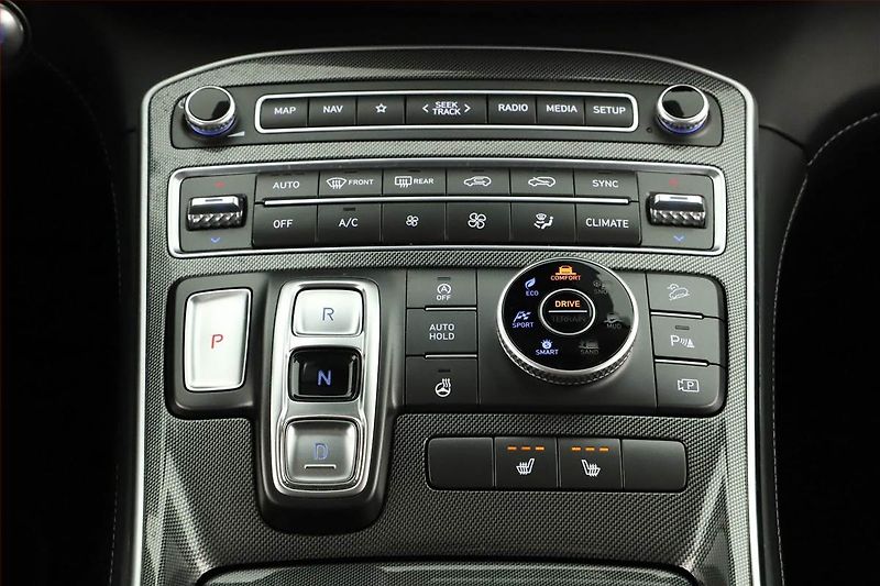Hyundai Santa Fe (2023) Premium 2.2 CRDi - fotka 10 z 21