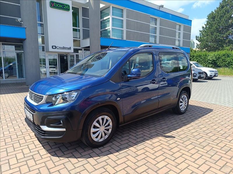 Peugeot Rifter 1,5 BlueHDi Active - fotka 3 z 19