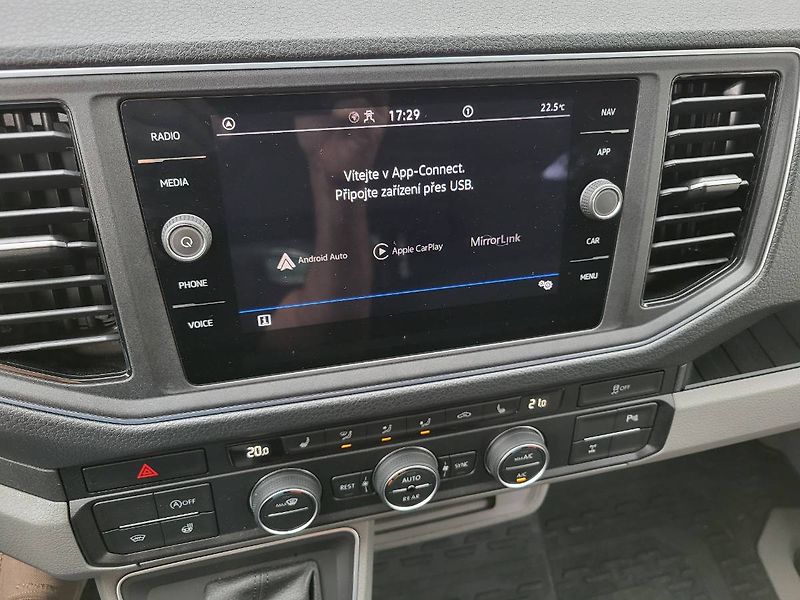 Volkswagen Crafter (2021) 35 2.0 TDI 130KW 8st.Automat 4 - fotka 25 z 47