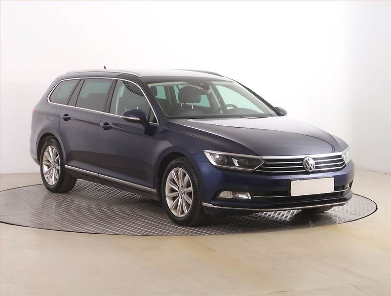 Volkswagen Passat (2019) 2.0 TDI, Kůže, Navi, Tempomat - fotografie inzerátu