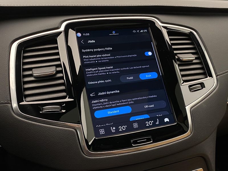 Volvo XC90 B5 AWD BRIGHT ULTRA REZERVACE - fotka 50 z 66