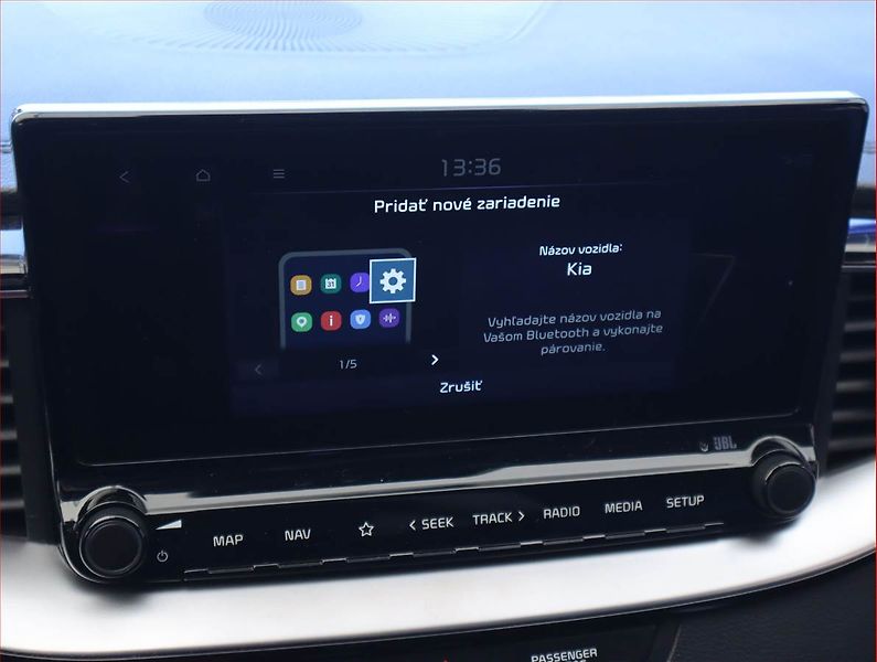 Kia Ceed (2021) 1.5 T-GDI, Automat, Serv.kniha - fotka 20 z 21