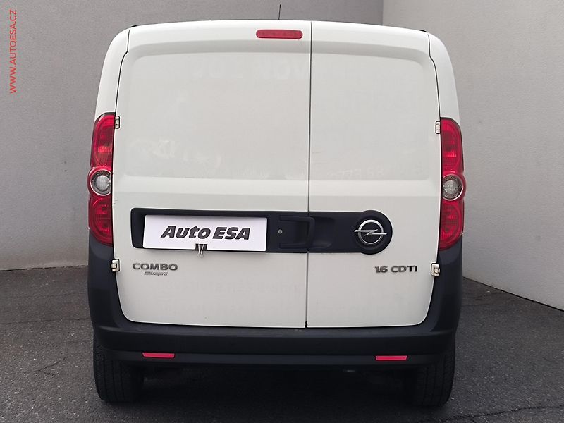 Opel Combo (2016) 1.6CDTi MAXi, ČR - fotka 5 z 19