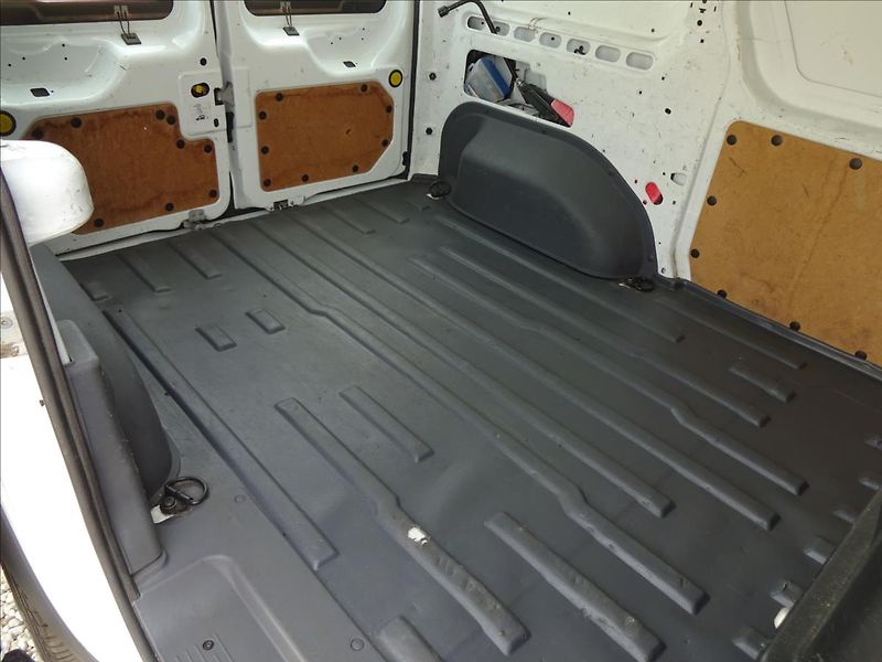 Ford Transit Connect 1,8 TDCi 66kW !!DPH!! - fotka 33 z 42