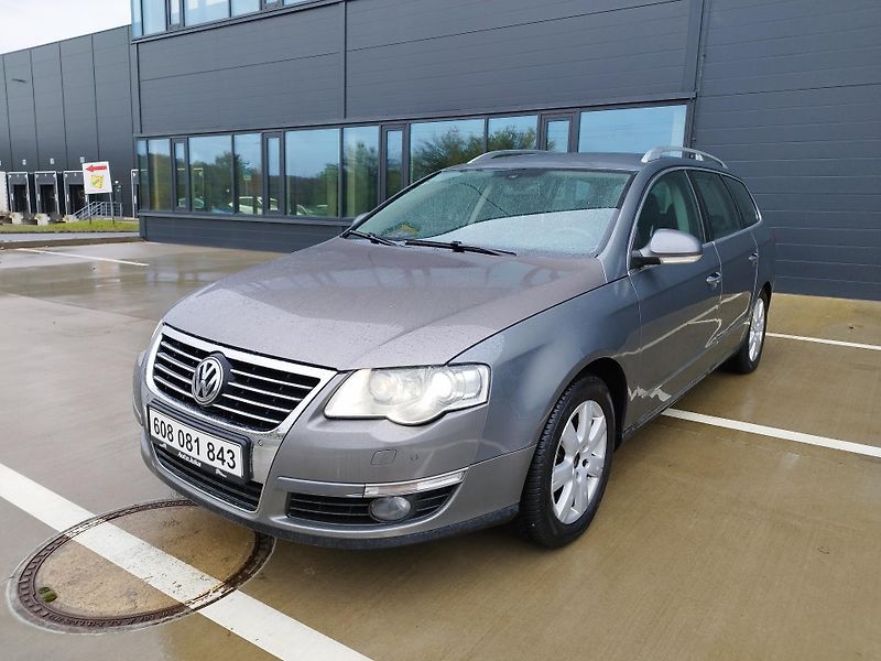 Volkswagen Passat 2.0TDI, volat-608 081 843 - fotka 7 z 15