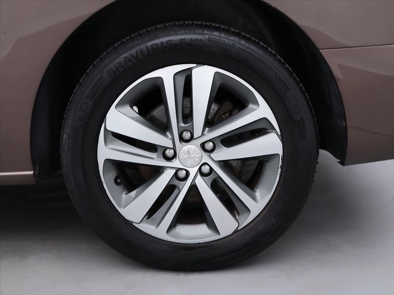 Peugeot Traveller 2,0 BlueHDi 110kW Aut.klima CZ - fotka 28 z 35
