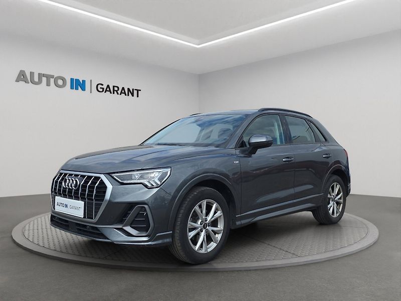 Audi Q3 (2021) S-Line 1.5 TFSi 110kw, ČR - fotka 1 z 26