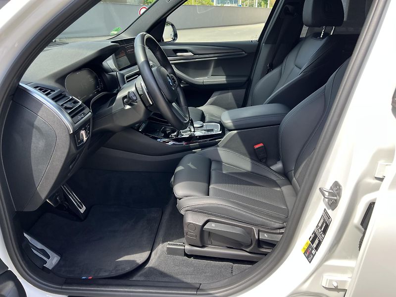 BMW X3 20i M Sport xDrive tažné - fotka 6 z 9