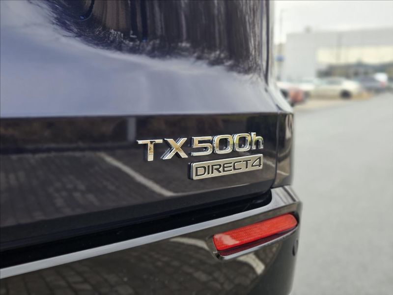 Lexus TX 500h (2025) 2,4 F SPORT Performance 3 - fotka 8 z 27