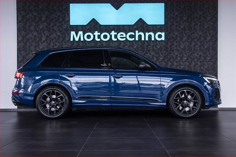 Audi SQ7 (2025) 4.0 TFSI - fotka 6 z 20