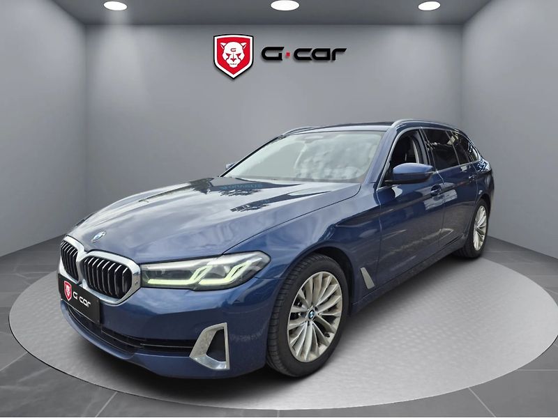 BMW Řada 5 530d xDrive AT Touring 210 kW - fotka 1 z 4