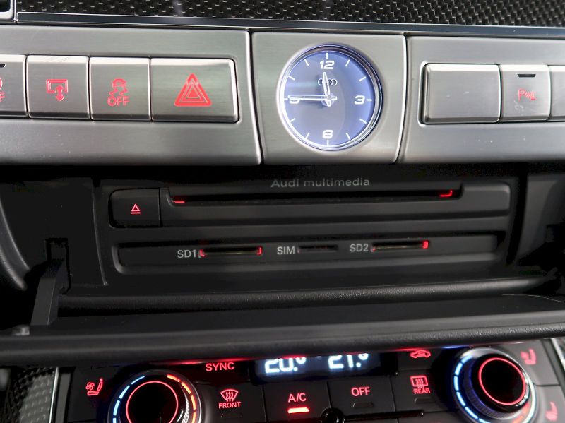 Audi S8 (2013) 4.0TFSI 382KW QUATTRO EXCLUSIV - fotka 36 z 52