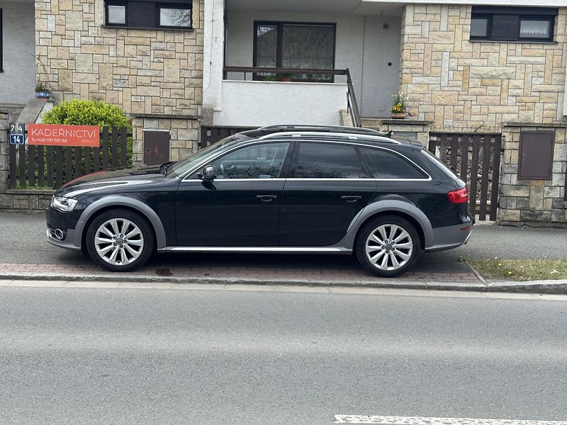 Audi A4 Allroad (2014) - fotka 1 z 8