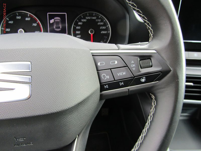 Seat Leon (2021) 1.5 TSi, ČR, Style - fotka 15 z 19