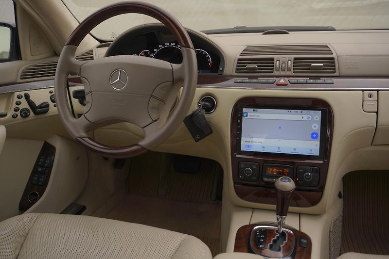 Mercedes-Benz Třídy S S600 5,5I V12 LONG AUT. - fotka 20 z 56