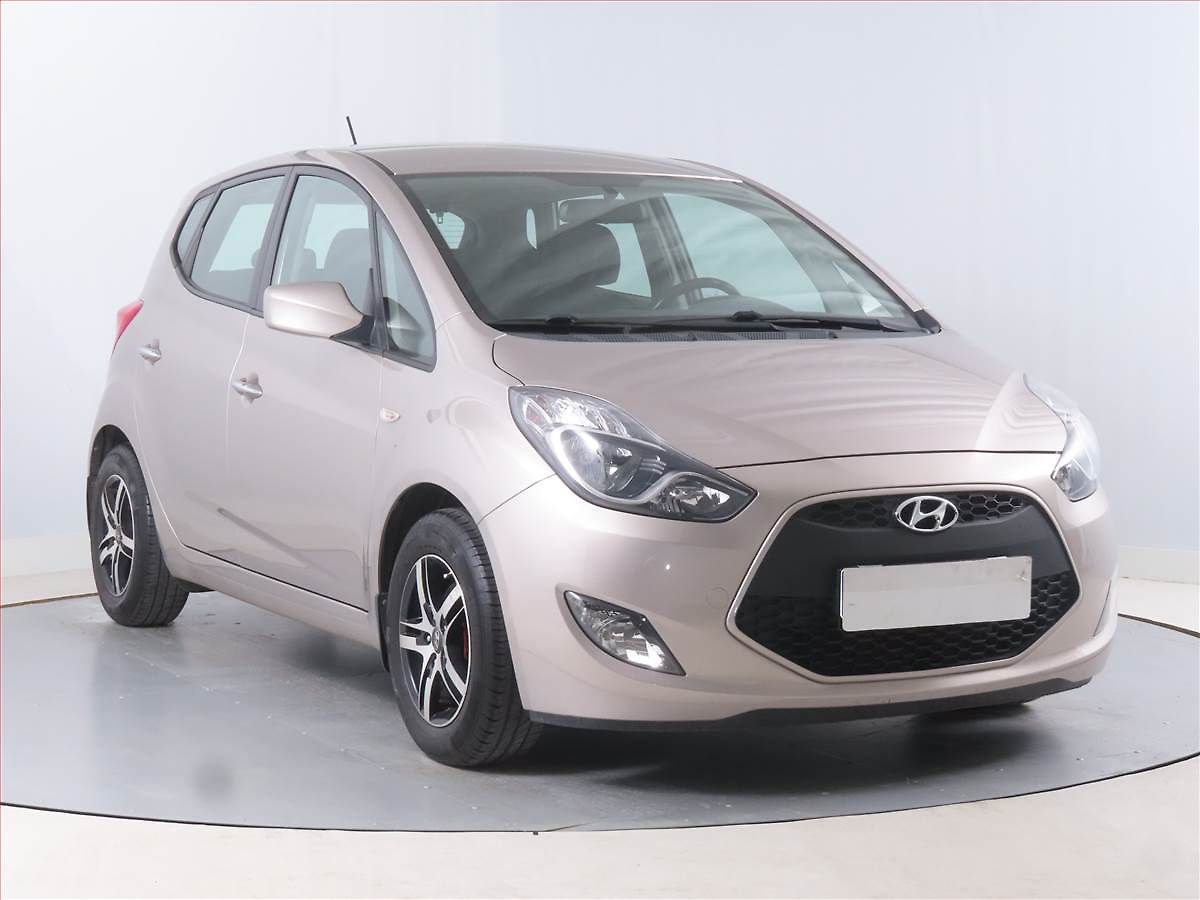 Hyundai ix20 1.6 CVVT, Serv.kniha
