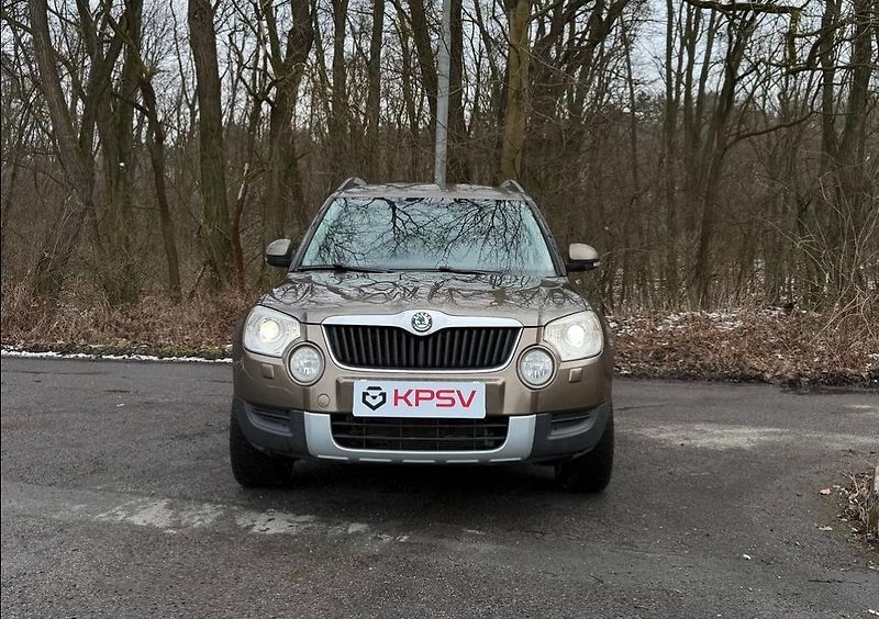 Škoda Yeti (2009) 1.2 / 77 kW - fotka 2 z 18