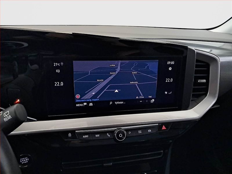 Opel Mokka (2022) Electric 50 kWh, SoH 90% - fotka 22 z 27
