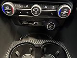 Alfa Romeo Giulia (2025) Quadrifoglio 2.9 V6 BiTurbo 52 - náhled 14
