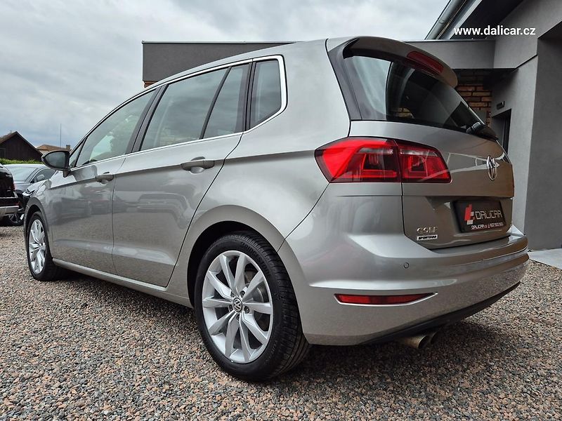 Volkswagen Golf Sportsvan (2016) 1.4TSi 110KW Highline NAVI - fotka 9 z 57